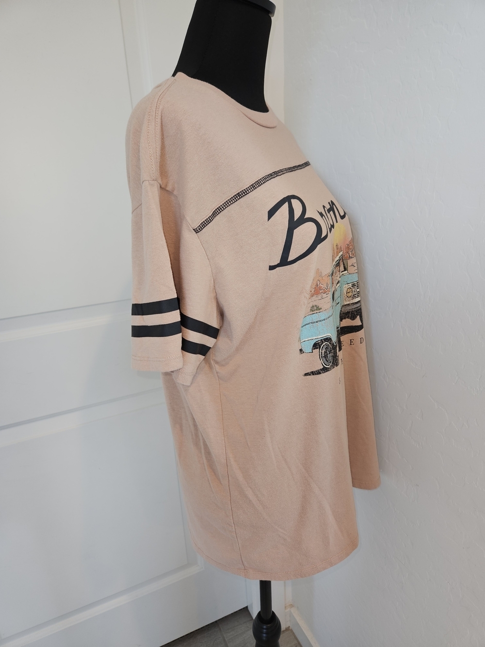 Ford Bronco Roam Free Vintage Graphic Tee Size Medium - Picture 5 of 10